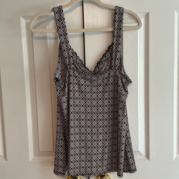 WHBM sleeveless tank. Black, white, hot pink with black lace at neckline - Picture 2 of 6